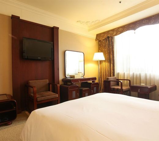 K-Pop Hotel