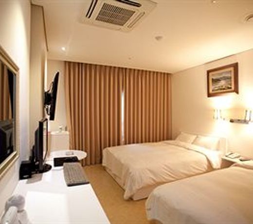 Dong Seoul Hotel