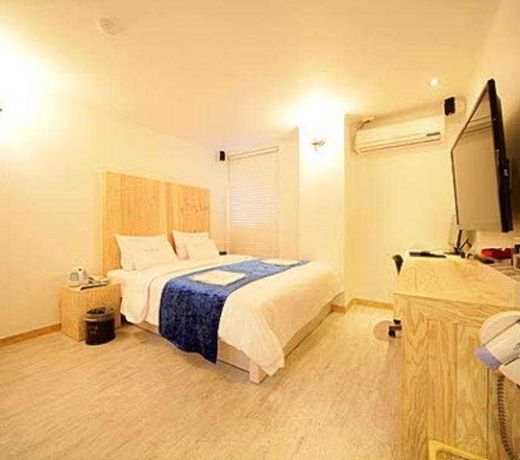 VIV Classic Hotel