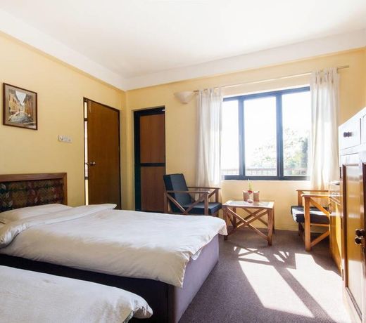 Royal Astoria Hotel
