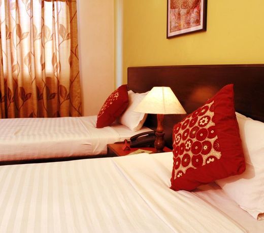 Cascade Hotel