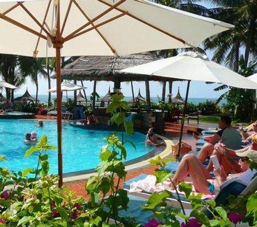 Canary Beach Resort