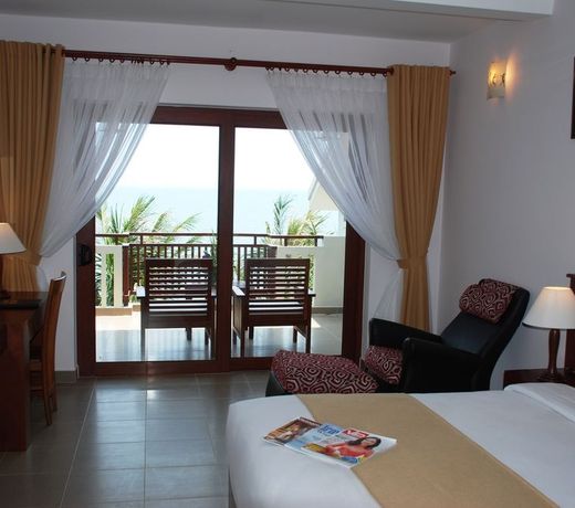 Canary Beach Resort