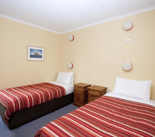 Bruny Island Escapes and Hotel Bruny