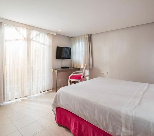 Country International Hotel