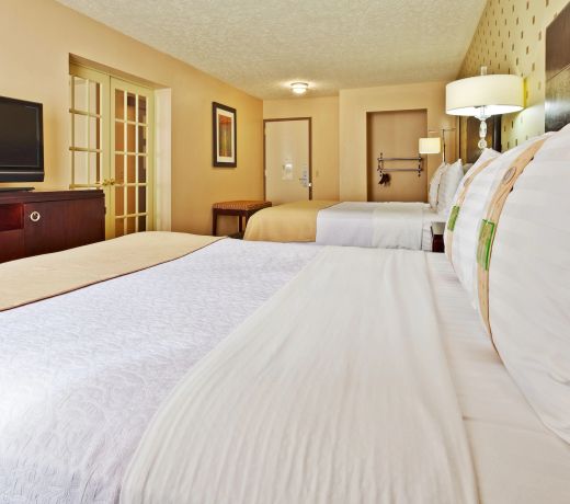 Holiday Inn Bloomington, an IHG Hotel