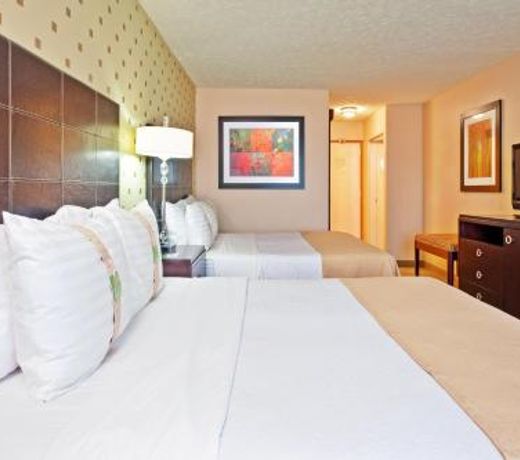 Holiday Inn Bloomington, an IHG Hotel