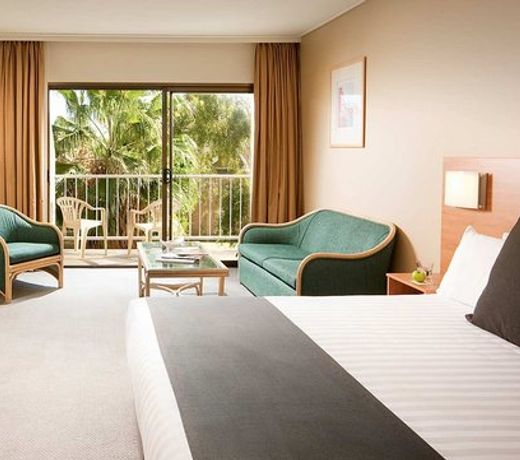 DoubleTree by Hilton Alice Springs