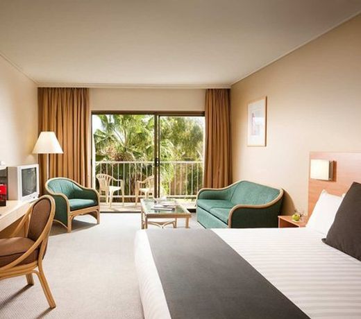 DoubleTree by Hilton Alice Springs