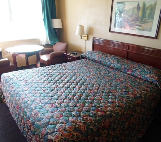 Heritage Inn