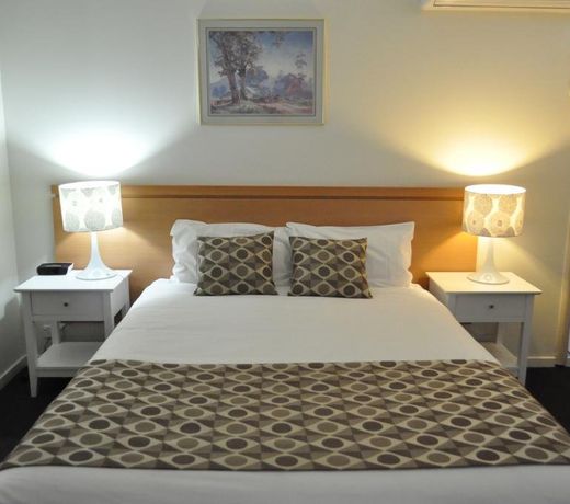 Albury Burvale Motor Inn