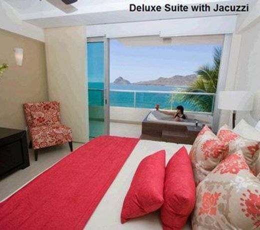 Las Flores Beach Resort