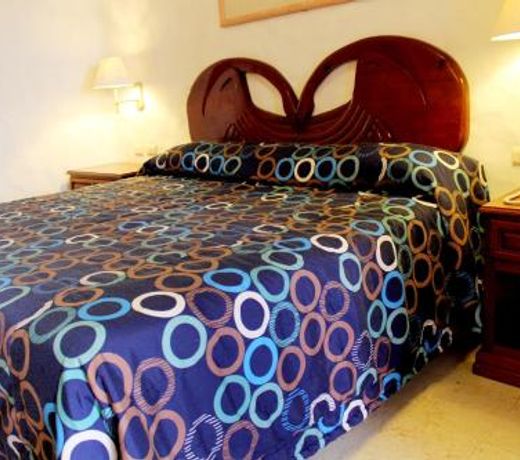 Hotel Quijote Inn