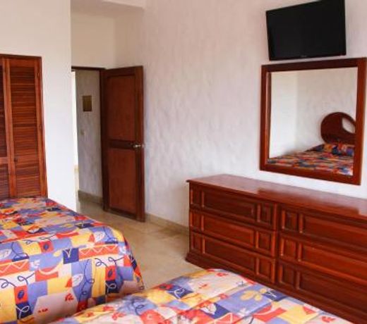 Hotel Quijote Inn