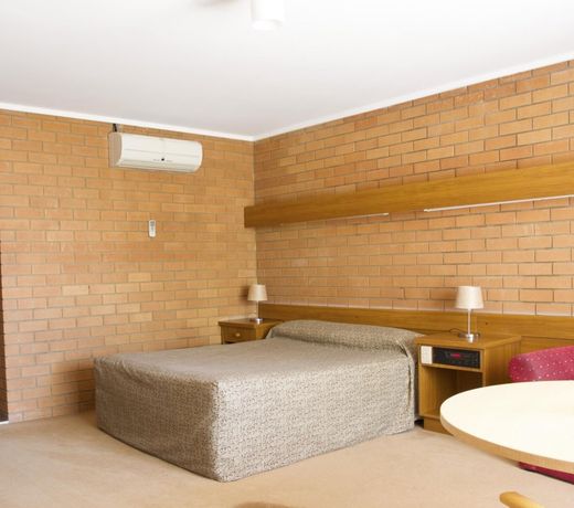 Crystal Fountain Motel Albury