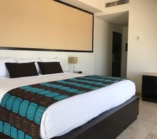 Coral Island Beach View Hotel