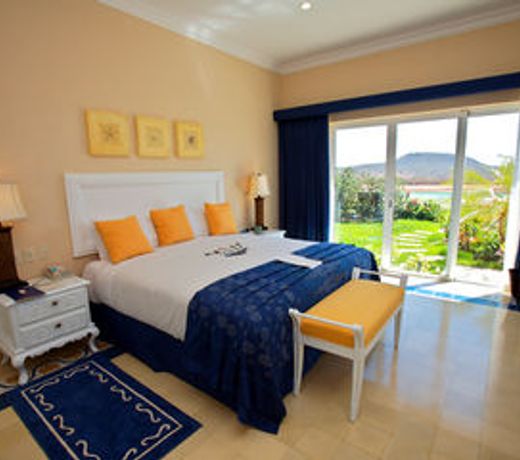 Pueblo Bonito Emerald Luxury Villas & Spa - All Inclusive