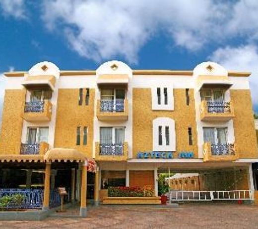 Hotel Azteca Inn