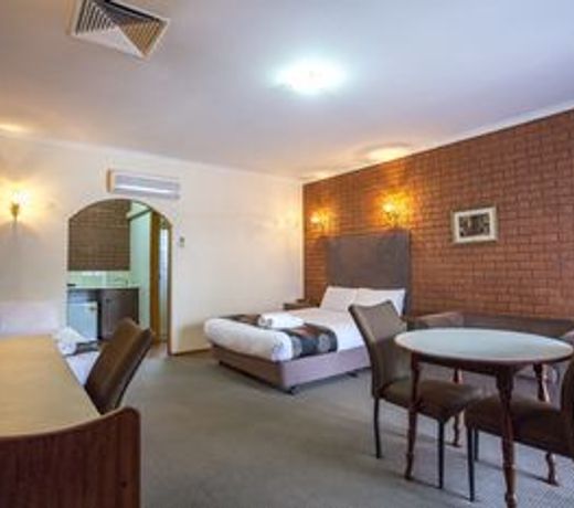 Meramie Motor Inn