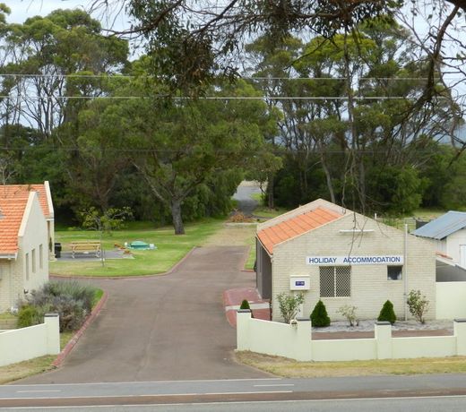 Harbourside Motel