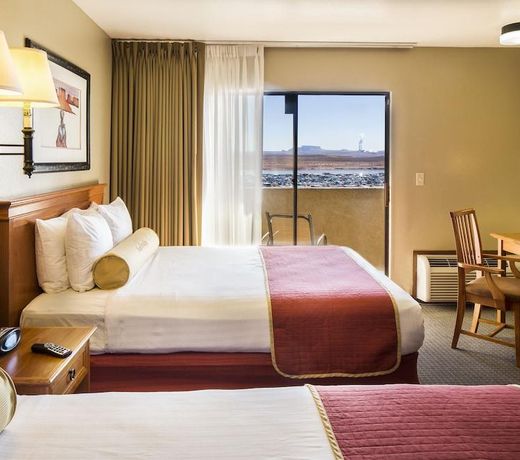 Lake Powell Resort