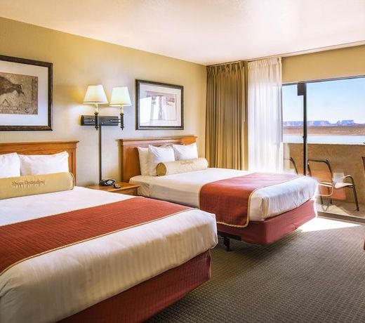 Lake Powell Resort
