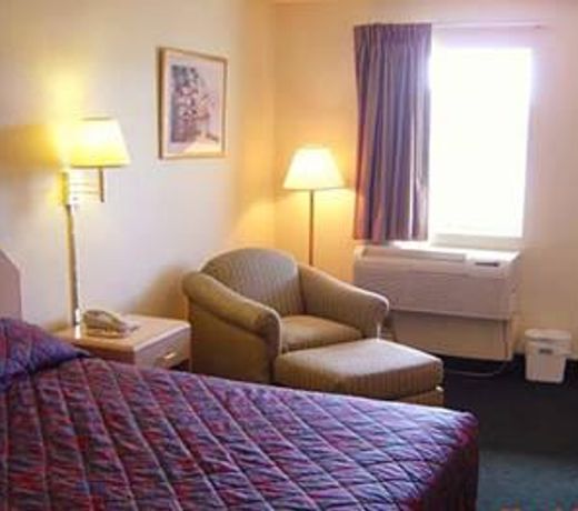 Destin Inn & Suites