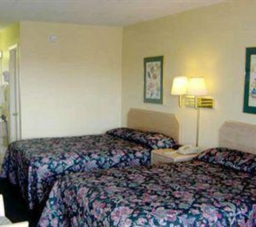 Destin Inn & Suites