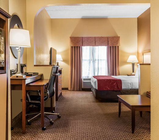 Comfort Suites Tallahassee Downtown