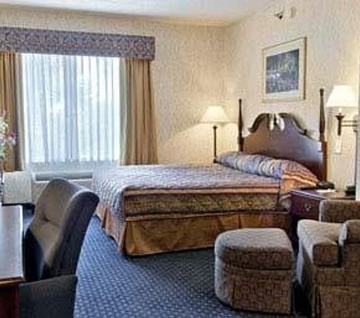 WINGATE BY WYNDHAM TALLAHASSEE / FSU