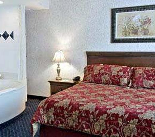 WINGATE BY WYNDHAM TALLAHASSEE / FSU
