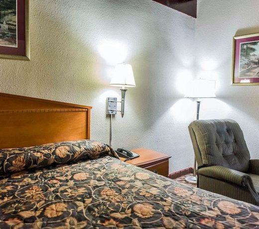 Econo Lodge near university Tallahassee downtown