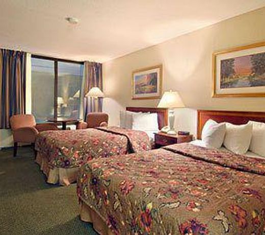 Days Inn Tallahassee I-10 and US 27 North