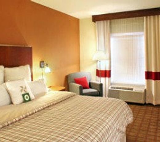 CAPITAL CIRCLE INN AND SUITES