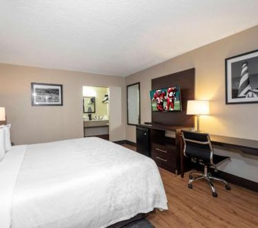 Red Roof Inn PLUS+ St. Augustine