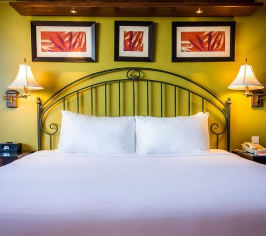 Kapok Hotel