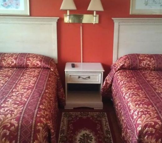 Community Court Motel
