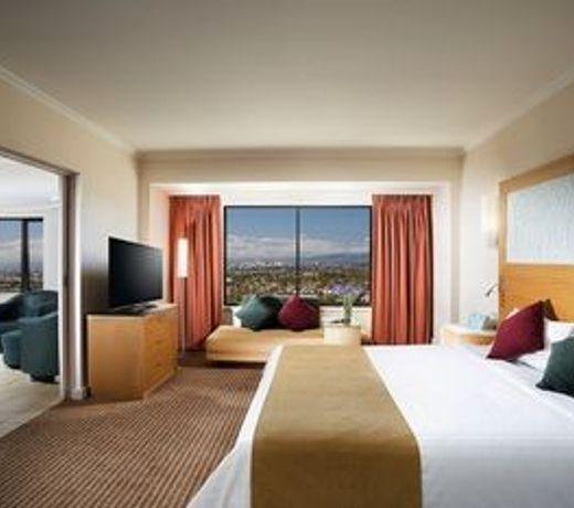 Stamford Grand Adelaide