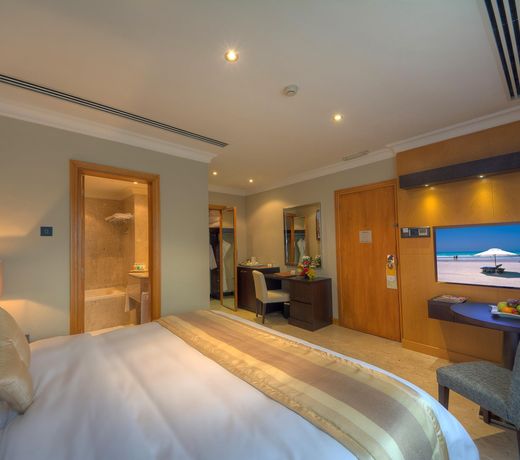 Dubai Marine Beach Resort & Spa