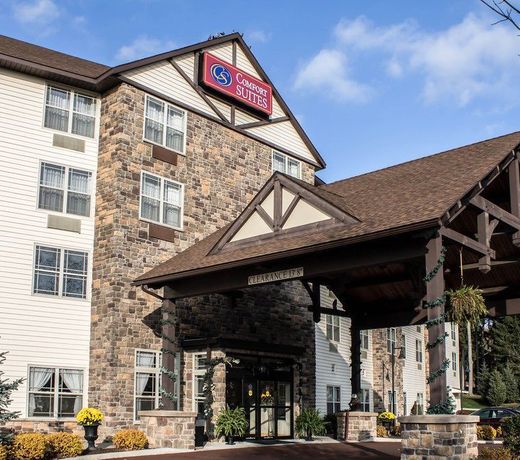 Comfort Suites Lake George