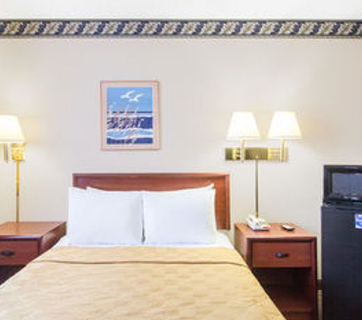 Knights Inn Madera
