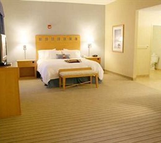 Hampton Inn & Suites Madera