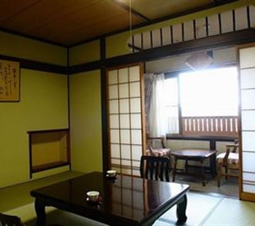 Hidatakayama Futarishizuka Hakuun