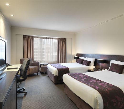 Hotel Grand Chancellor Adelaide