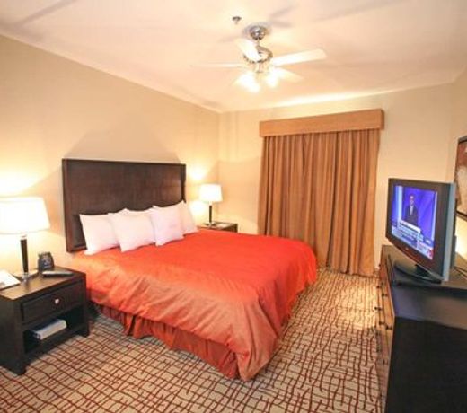 Hotel MisiÃ³n Grand TorreÃ³n TecnolÃ³gico