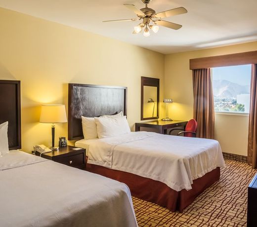 Hotel MisiÃ³n Grand TorreÃ³n TecnolÃ³gico