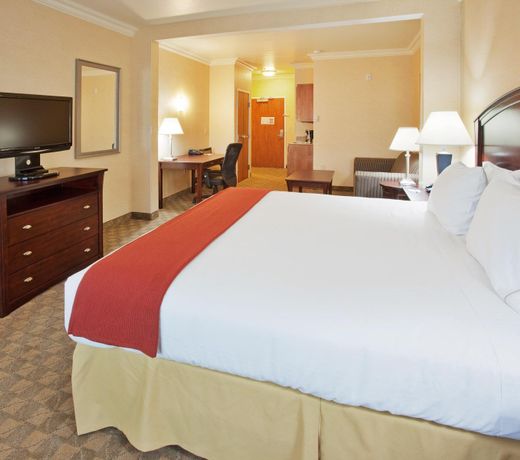Holiday Inn Express Hotel & Suites Oroville Southwest