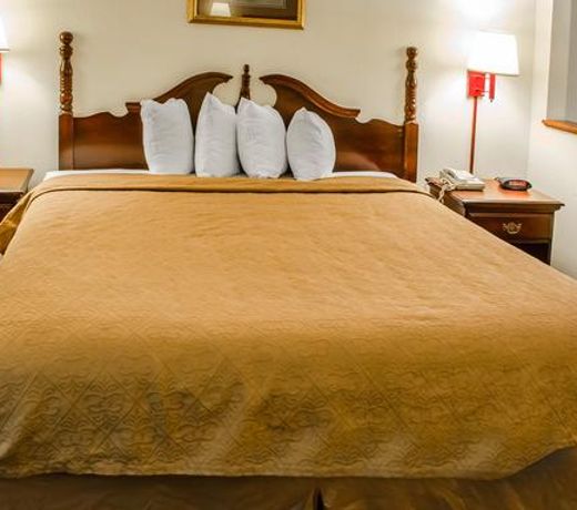Quality Inn Mobile West Tillmans Corner Mobile AL