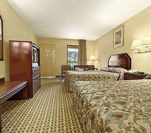 Super 8 by Wyndham Mobile/Tillmans Corner