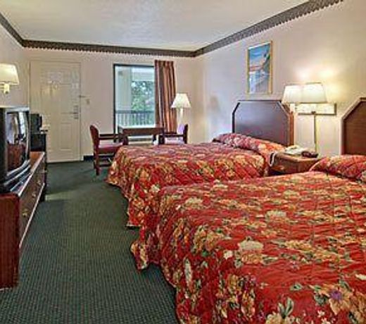 Super 8 by Wyndham Mobile